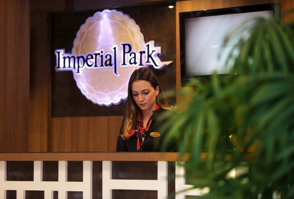 Imperial Park Hotel 이즈밋 외부 사진